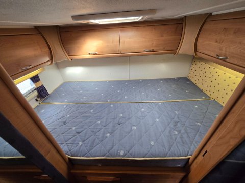 Auto-Trail Chieftain Motor Home 49