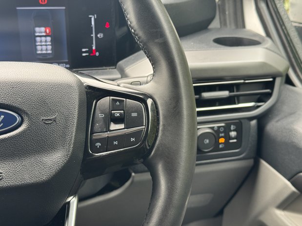 Ford Tourneo Custom Titanium Luxe | 9 Seat | Auto | L2 LWB | 320 | Euro 6 | £30,990 + vat 15