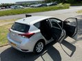 Toyota Auris VVT-I HYBRID BUSINESS EDITION TSS 18
