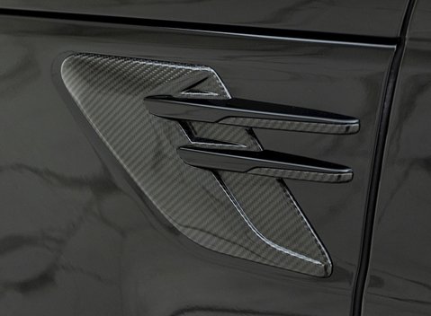 Land Rover Range Rover Sport 5.0 SVR Carbon Edition 31