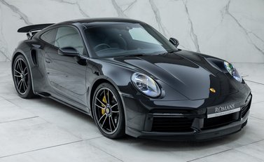 Porsche 911 Turbo S (992) 11