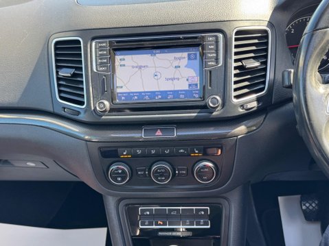 SEAT Alhambra 2.0 TDI SE Lux DSG Euro 6 (s/s) 5dr 17