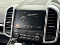 Porsche Cayenne 4.2 TD V8 S TiptronicS 4WD Euro 6 (s/s) 5dr 89