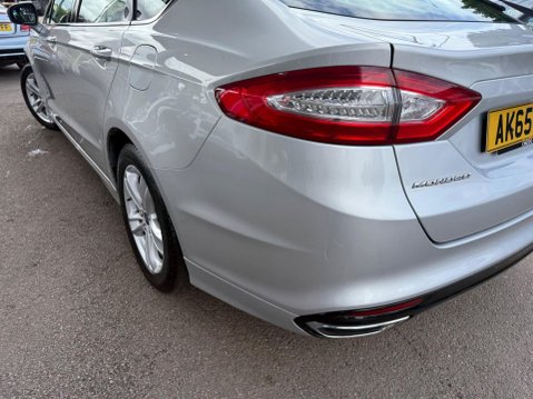Ford Mondeo 2.0 TDCi Titanium Euro 6 (s/s) 5dr 19