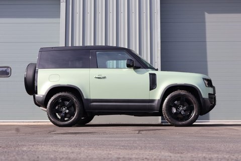 Land Rover Defender 90 75TH LIMITED EDITION SUPER LOW MILES MATT PPF WRAP  12