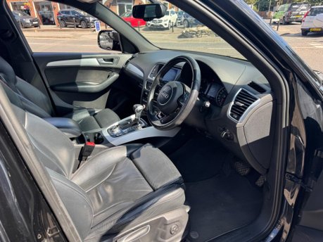 Audi Q5 TDI QUATTRO S LINE PLUS 24