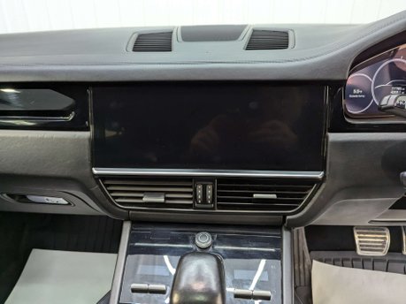 Porsche Cayenne 2.9 Cayenne V6 S Auto 4WD 5dr 79