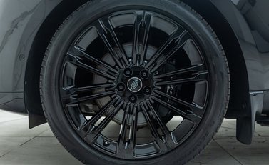 Land Rover Range Rover D350 FIRST EDITION 30