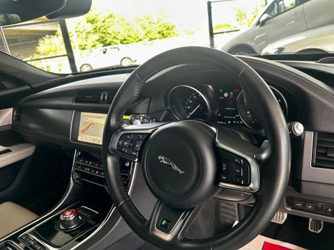 Jaguar XF 2.0d R-Sport Sportbrake Auto Euro 6 (s/s) 5dr 58
