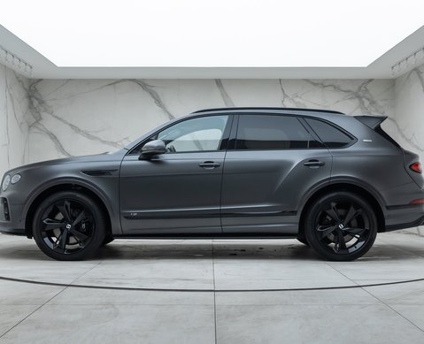 Bentley Bentayga V8 First Edition 