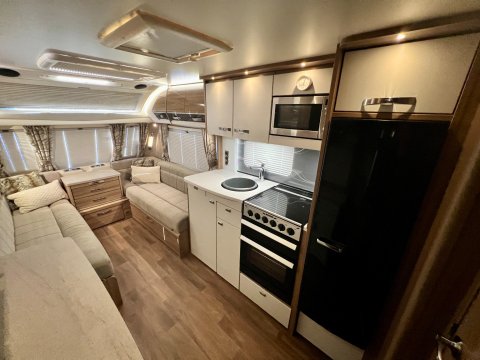 Swift Elegance 480 22