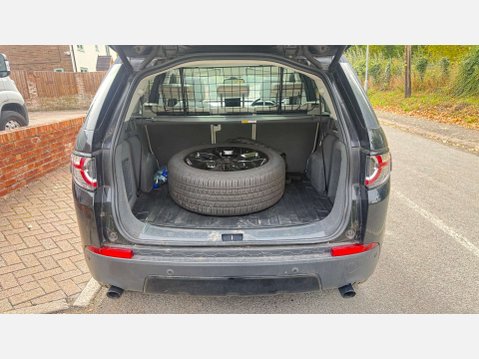 Land Rover Discovery Sport 2.0 Discovery Sport HSE TD4 Auto 4WD 5dr 11