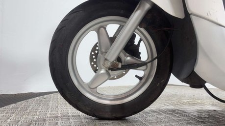Yamaha Delight 115 Scooter Petrol Automatic (6 ps) 11