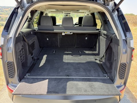 Land Rover Discovery SDV6 HSE LUXURY 37