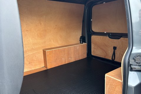 Volkswagen Caddy C20 150ps Tdi Highline DSG Panel Van - Tailgate / Sat Nav / Heated Seats 8