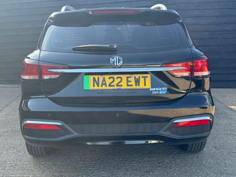 MG 5 MG5 Exclusive EV 5dr 8