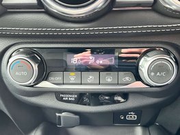 Nissan Juke 1.0 Juke N-Connecta DiG-T Semi-Auto 5dr 52