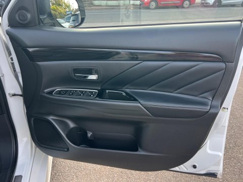 Mitsubishi Outlander 2.0h 12kWh GX4hs CVT 4WD Euro 6 (s/s) 5dr 37