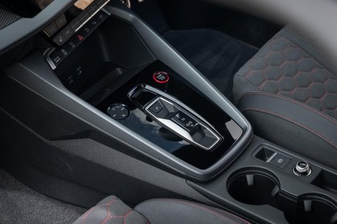 Audi RS3 2.5 TFSI Carbon Vorsprung Sportback S Tronic quattro Euro 6 (s/s) 5dr 38