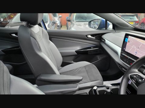 Volkswagen Id.5 Pro 77kWh Style Auto 5dr 18