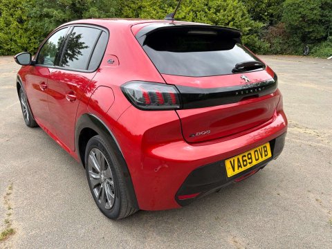 Peugeot 208 208 Allure EV 5dr 24