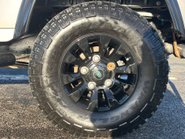 Land Rover Defender 90 TD Autobiography Station Wagon - 1/100 Made - LR Service History 37