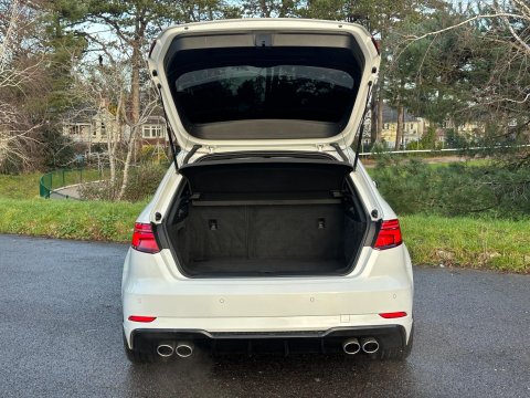 Audi S3 2.0 TFSI Sportback S Tronic quattro Euro 6 (s/s) 5dr 13
