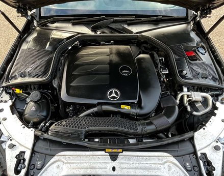Mercedes-Benz C Class 2.0 C 300 AMG Line Premium Auto 4dr 7