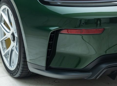 Porsche 911 GT3 TOURING (992.2) 46