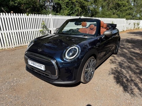 Mini Convertible COOPER EXCLUSIVE 3