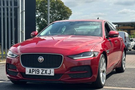 Jaguar XE 2.0 D180 S Saloon 4dr Diesel Auto Euro 6 (s/s) (180 ps) 3