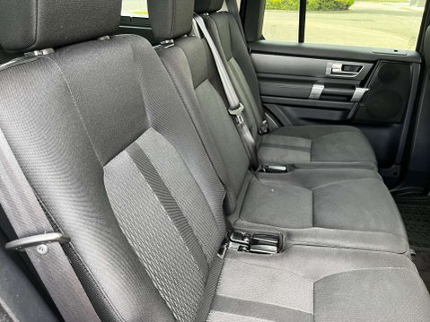 Land Rover Discovery 3.0 Discovery SE SDV6 Auto 4WD 5dr 48