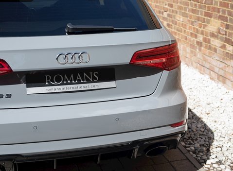 Audi RS3 Sportback Sport Edition 24