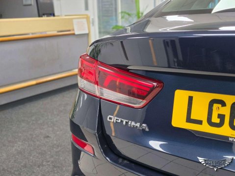 Kia Optima 1.6 CRDi 3 Euro 6 (s/s) 4dr 23