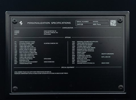 Ferrari 488 Pista 45