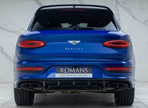 Bentley Bentayga V8 7