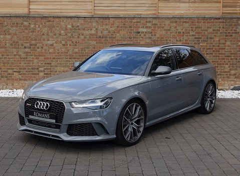 Audi RS6 Avant Performance 4