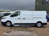 Renault Trafic LWB L2H1 Low Roof Advance LL30 Air Con Sensors EURO 6 9