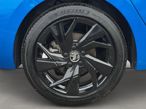 Vauxhall Astra 1.2 Turbo 130 GS 5dr 11