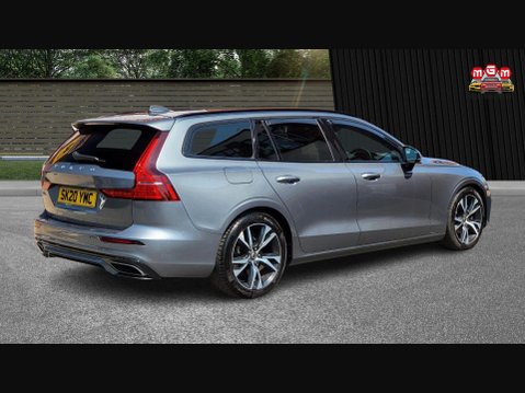 Volvo V60 T4 R-DESIGN PLUS 9