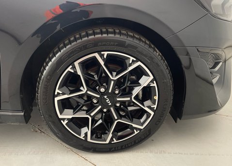 Kia Ceed GT-Line 1.5 T-GDi DCT 17