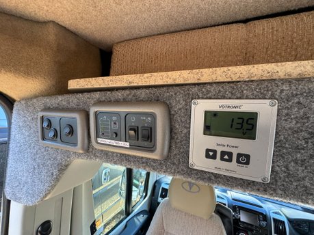 Vantage Ora luxury 2 berth panel van 13