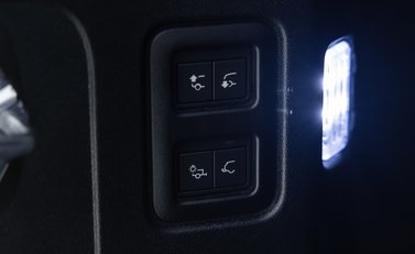 Land Rover Defender 110 V8 Carpathian Edition OVERFINCH 49