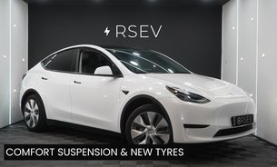 Tesla Model Y RWD 4 New Tyres Comfort Suspension 1 Owner GROK AI Ryzen Adaptive LEDs VATQ 1