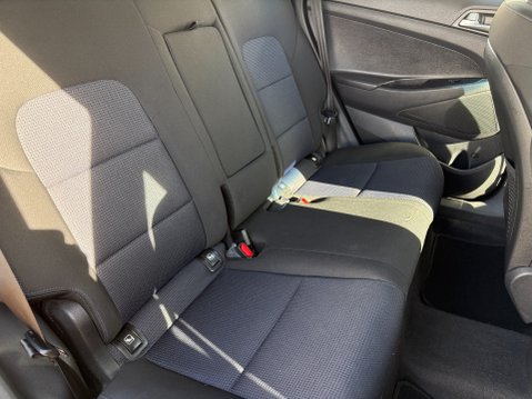 Hyundai TUCSON GDI SE BLUE DRIVE 12