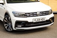 Volkswagen Tiguan R-LINE TECH TDI DSG 10