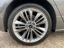 Ford Focus 1.0 Focus Vignale 5dr 14