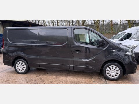 Vauxhall Vivaro 1.6 CDTi 2900 Sportive L2 H1 Euro 6 5dr 7