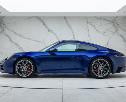 Porsche 911 Carrera S (992) 