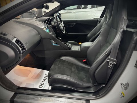 Jaguar F-Type 2.0 F-Type I4 R-Dynamic Auto 3dr 61